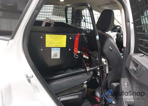 2020 Ford Escape Se z USA, uszkodzony, nr VIN 1FMCU9G64LUB80351